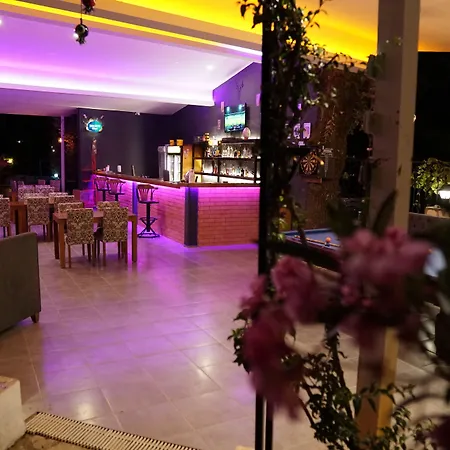 Tunacan Hotel