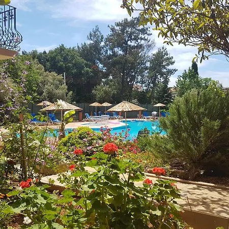 Tunacan Hotel 3*