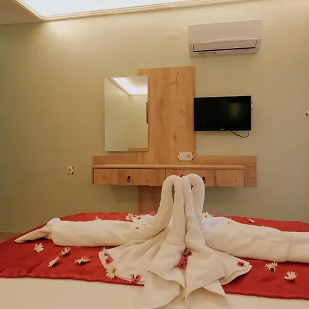 Tunacan 3* Oludeniz
