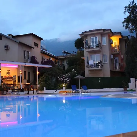 Отель Tunacan 3*