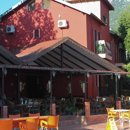 Tunacan Szálloda 3*